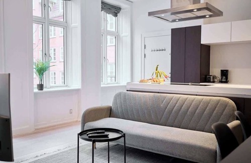 Indre By Apartment | Royal 2br - By Amalienborg