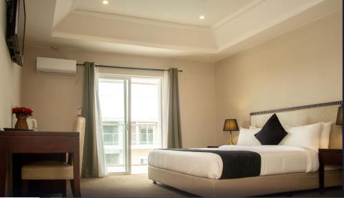 Margibi County Hotel | Royal Ambassador Hotel