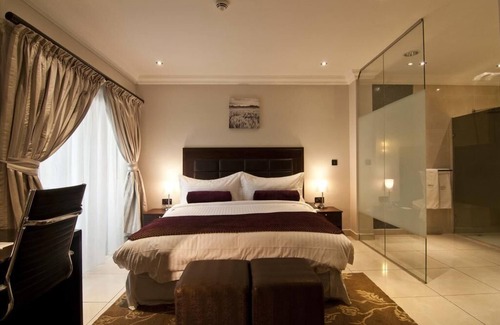 Akure Hotel | Royal Birds Hotel & Towers