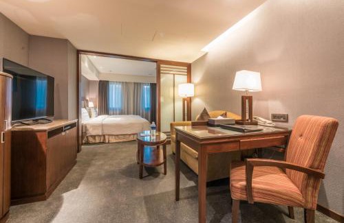 Zhongzheng Hotel | Royal Biz Taipei Hotel