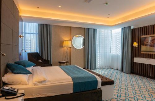 Al Khuwair Hotel | Royal Crown Hotel