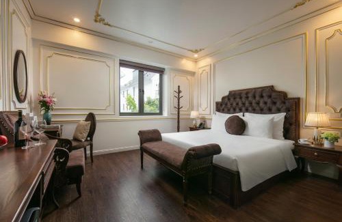 Ha Dong Hotel | Royal Dương Nội Hotel