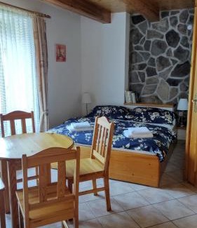 Stitary Apartment | ROYAL GARDEN APARTMENTS *