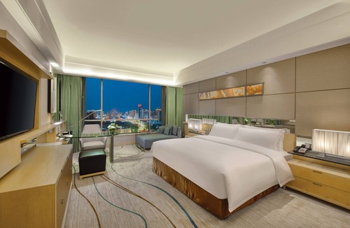 Dalang Hotel | Royal Garden Hotel
