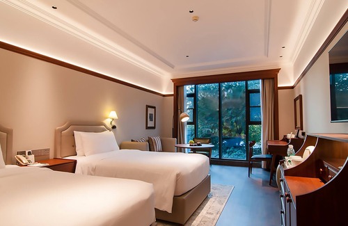 Jiangxia District Hotel | Royal Grace Hotel