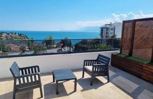 Antalya City Centre Apartment | Royal Homes 501