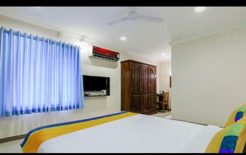 Palayam Hotel | ROYAL INN