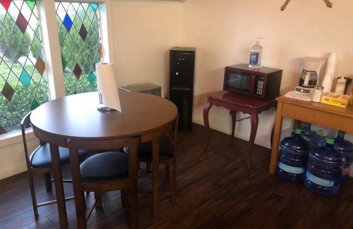 Port Lavaca Hotel | Royal Inn