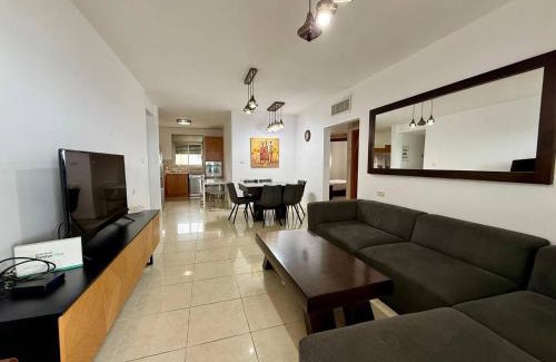 Netanya Apartment | Royal King David Apartment