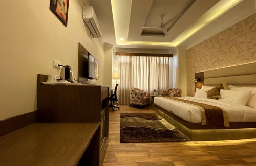 Mohal Hotel | Royal Mansion