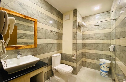 Mohal Hotel | Royal Mansion