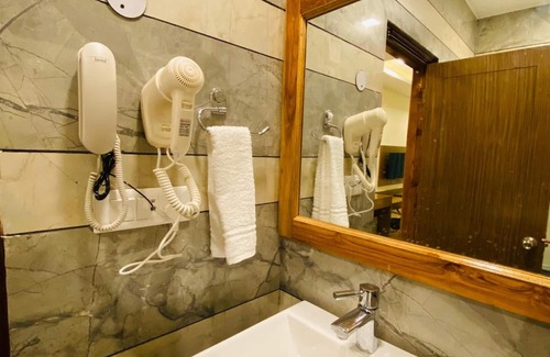 Mohal Hotel | Royal Mansion