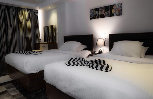 Heliopolis Hotel | Royal Marshal Hotel