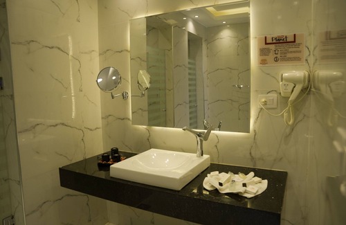 Heliopolis Hotel | Royal Marshal Hotel