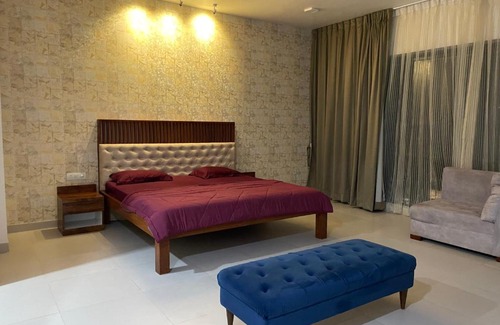 Hadapsar House | Royal Nest