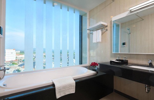 Tuyen Quang Hotel | Royal Palace Hotel