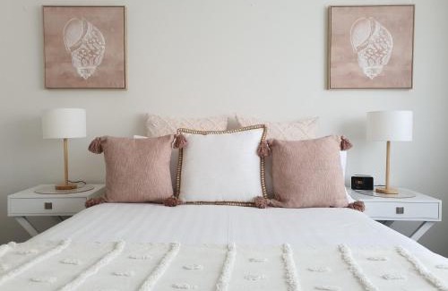 Brunswick Apartment | Royal Park Retreat