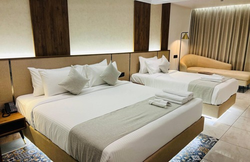 Kozhikode Hotel | Royal Plaza Inn by RAK Rooms