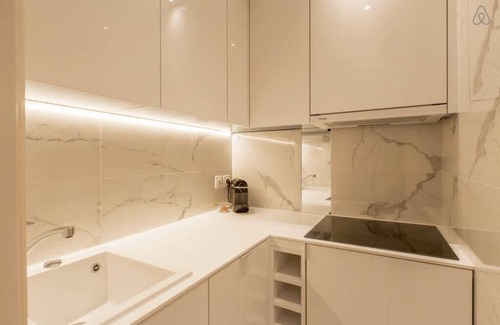 Carre d'Or Apartment | ROYAL PROMENADE : Pool, terrace with sea view