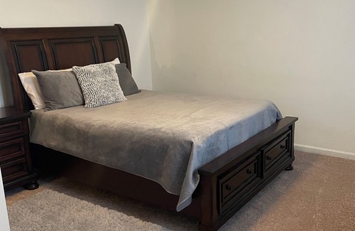 St Albans House | Royal Retreat Townhouse 2