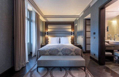 Lausanne Hotel | Royal Savoy Hotel & Spa