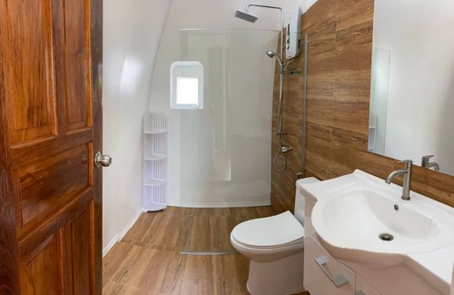 Port Barton Hotel | Royal Suites Port Barton