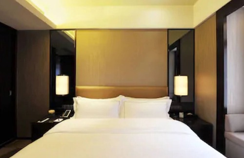 Jiang'an District Hotel | Royal Suites & Tower