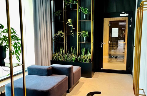 Mirow Apartment | Royal Tulip Warsaw Centre