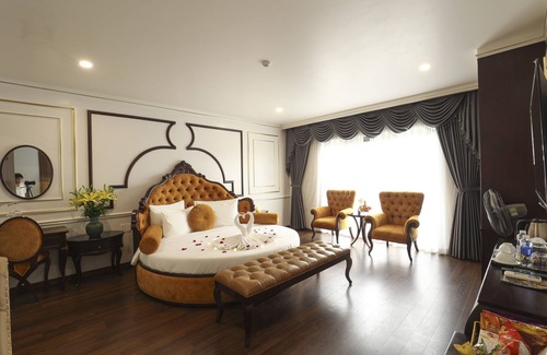Ha Dong Hotel | Royal Văn Phú Hotel