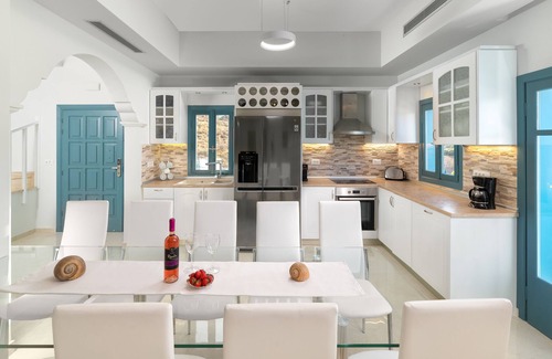 Pedi Villa | Royal Villa Pedi - Symi