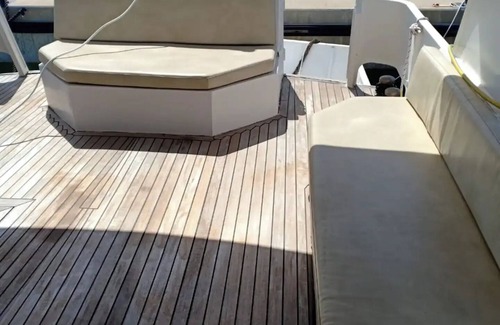 Ashkelon Boat Rental | RoyalSeaSuite Included with Sailing