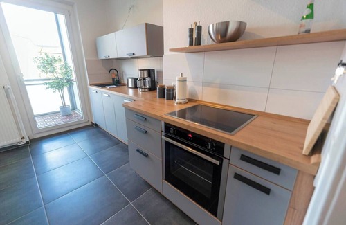 Magdeburg Apartment | RR | Central Apartment 80m² - 1 | Balcony | Washer