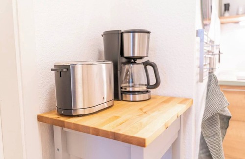 Ottersleben Apartment | RR | Cozy Apartment | Parking | Kitchen | WIFI