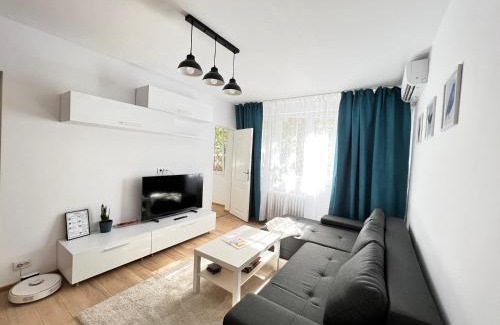 Sector 3 Apartment | RSA apartment - Comfort near City Centre