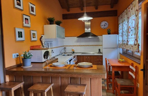 Fontibre Cottage | RURAL CASUCAS "LA GUARIZA" (full rental)