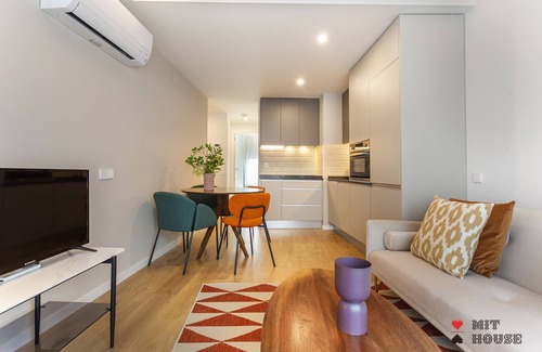 Ciudad Lineal Apartment | Rubik VIII apartment in Madrid