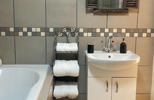 Bloemfontein Apartment | Ruby Granatum