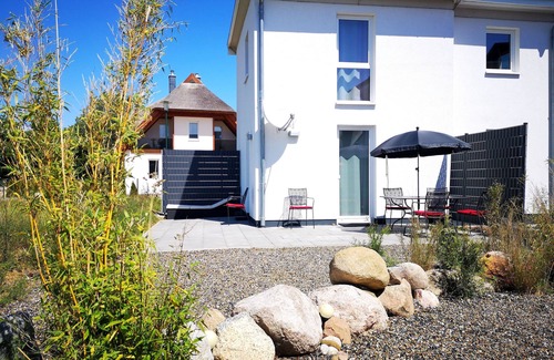 Glowe House | Rügen, Baltic seaside resort Glowe, vacation home on the cliff