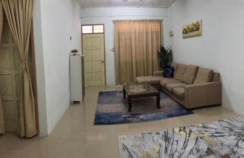 Kampung Telaga Nibong House | Ruhani Homestay 2 Kota Bharu Cheap and Comfortable