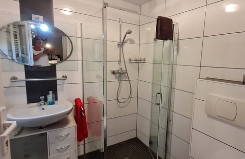 Putlitz Apartment | Ruhig Gelegenes Ferien-appartement mit Separatem Zugang auf Grünem Grundstück