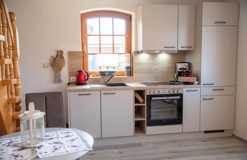 Greetsiel House | Ruhige Ferienwohnung mit Blick auf Deich- Ortskern nah