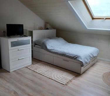 Bad Endorf Apartment | Ruhiges Appartement Kampenwand