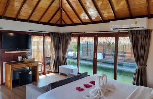 Tha Kradan Hotel | Ruknam Resort