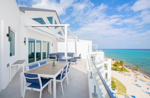Rum Point Apartment | Rum Point Resort 504 Penthouse