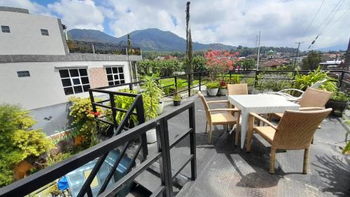 Candikuning Apartment | Rumah Container Bedugul