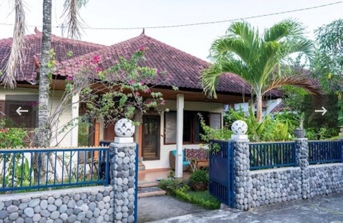 Jasri House | Rumah Luna Pele Jasri