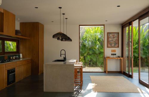 Uluwatu Villa | Rumah Pulau New Stunning 3BR Private Villa with Pool in Uluwatu
