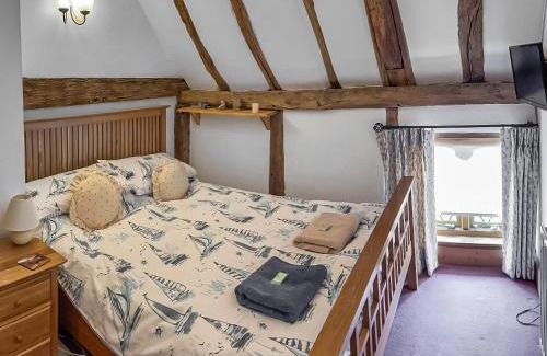 Plaistow House | Rumbolds Retreat