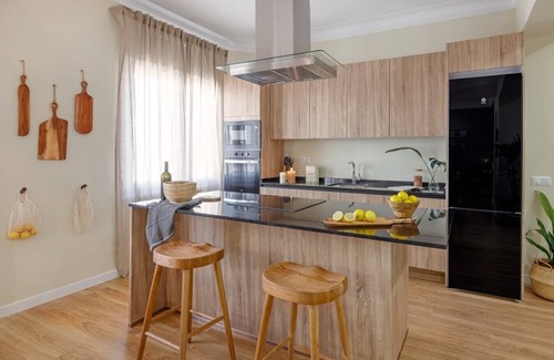 Trafalgar Apartment | Rupat - 3 bedrooms in Trafalgar
