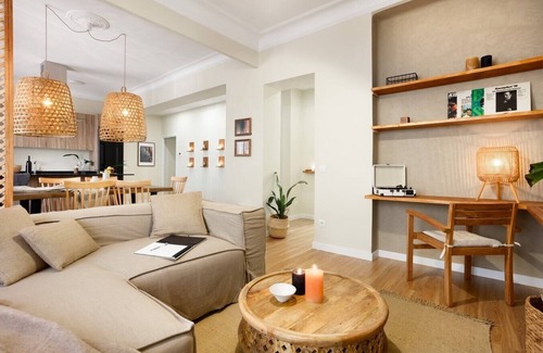 Trafalgar Apartment | Rupat - 3 bedrooms in Trafalgar